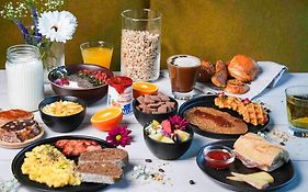 B&B HOTEL Brest Port du Moulin Blanc